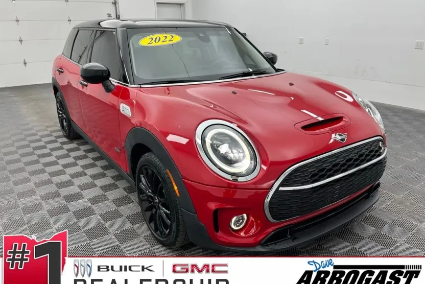 2022 Mini Cooper Base S ALL4 photo 1