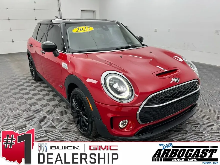 2022 Mini Cooper Base S ALL4 photo 1
