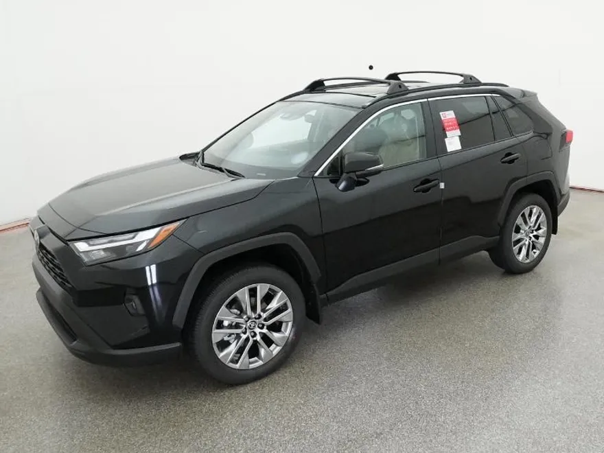 2025 Toyota RAV4 XLE Premium photo 1