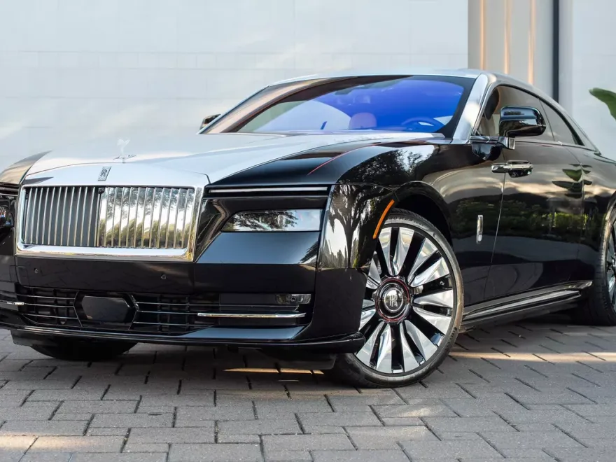 2025 Rolls Royce Spectre photo 1