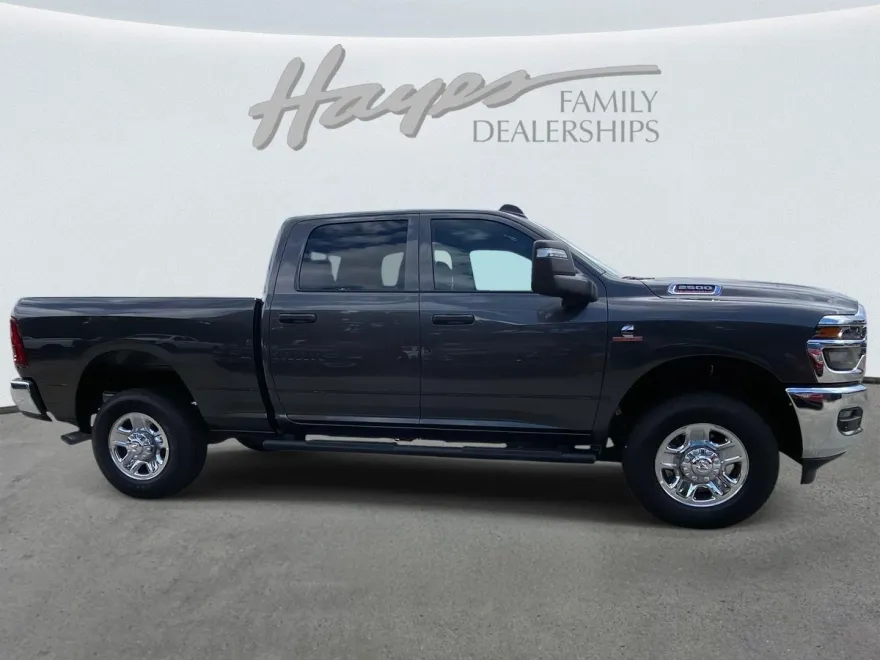 2025 Ram 2500 Tradesman photo 1