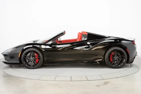 2021 Ferrari F8 Spider photo 3