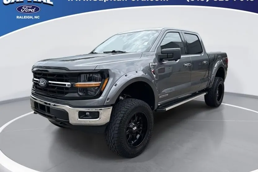 2024 Ford F-150 XLT photo 1