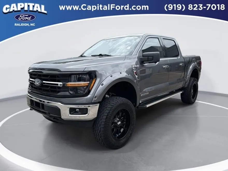 2024 Ford F-150 XLT photo 1