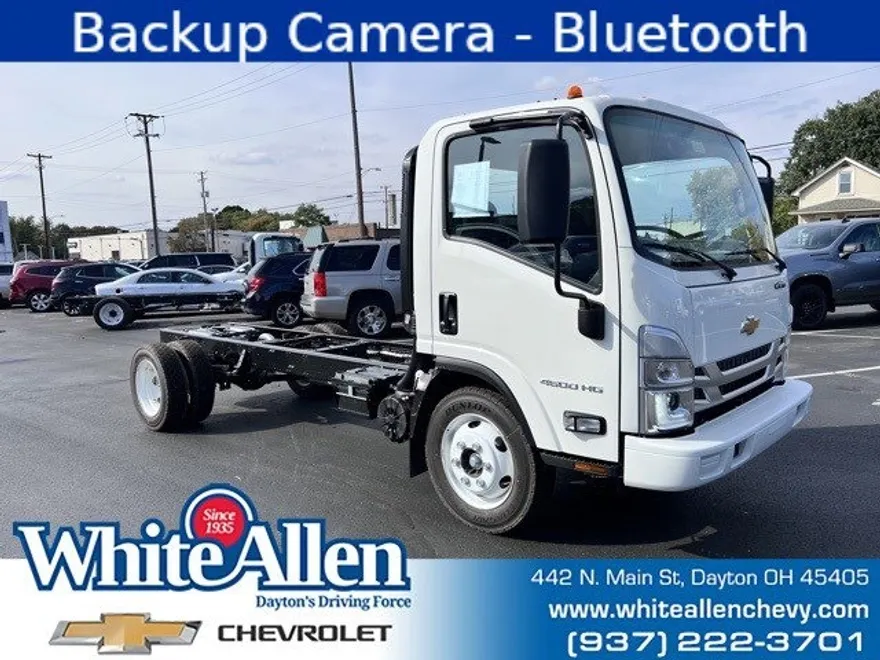 2024 Chevrolet Silverado 4500HD photo 1