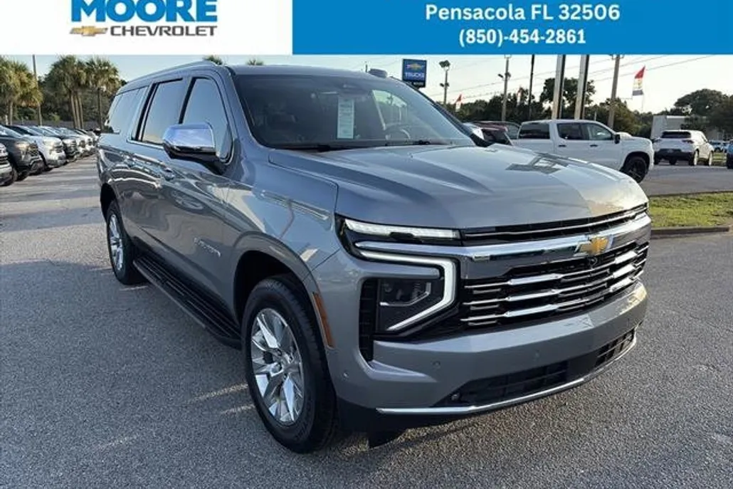 2025 Chevrolet Suburban Premier photo 1