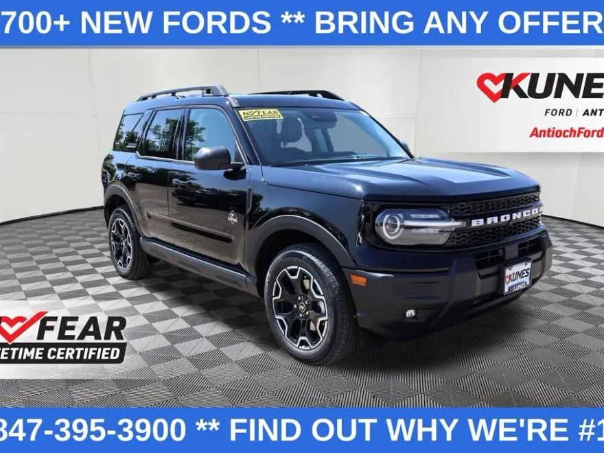 2025 Ford Bronco Sport Outer Banks photo 1