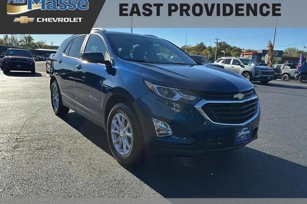 2021 Chevrolet Equinox LT photo 1