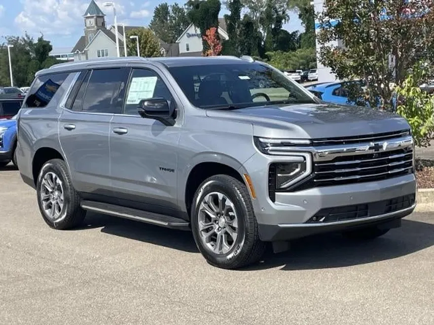 2025 Chevrolet Tahoe LT photo 1