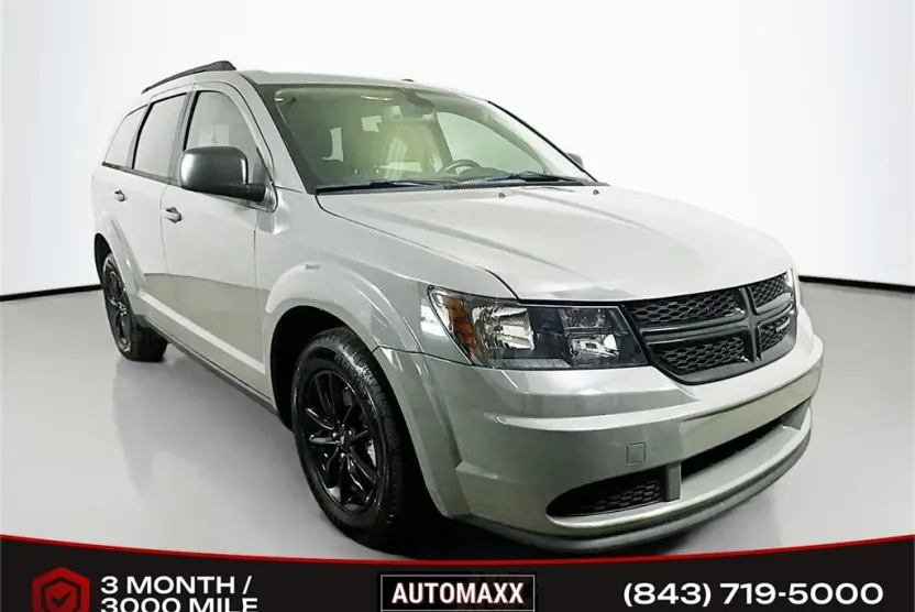 2020 Dodge Journey SE photo 1