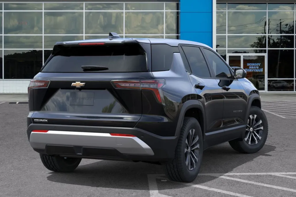 2026 Chevrolet Equinox LT photo 1