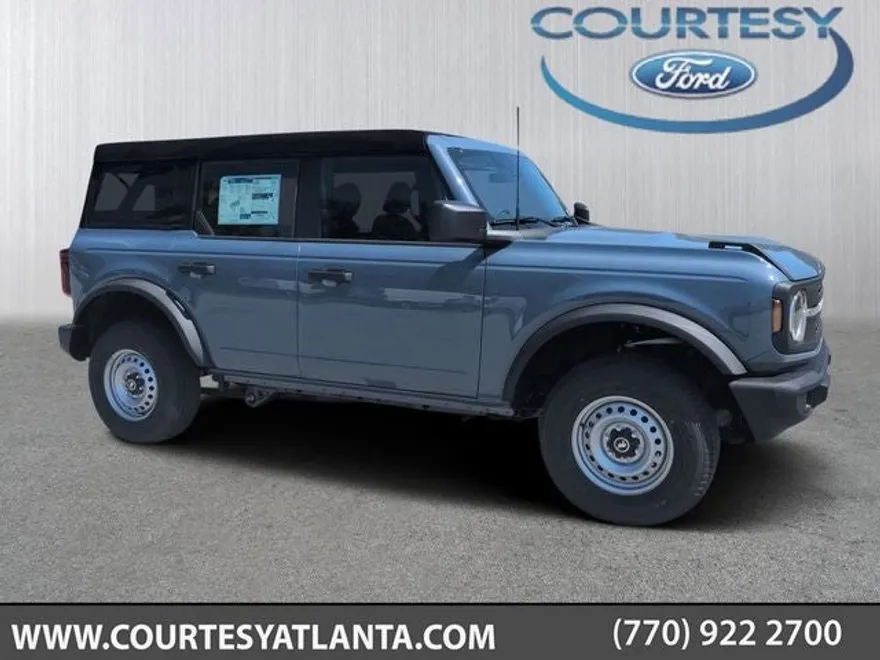2025 Ford Bronco Base photo 1