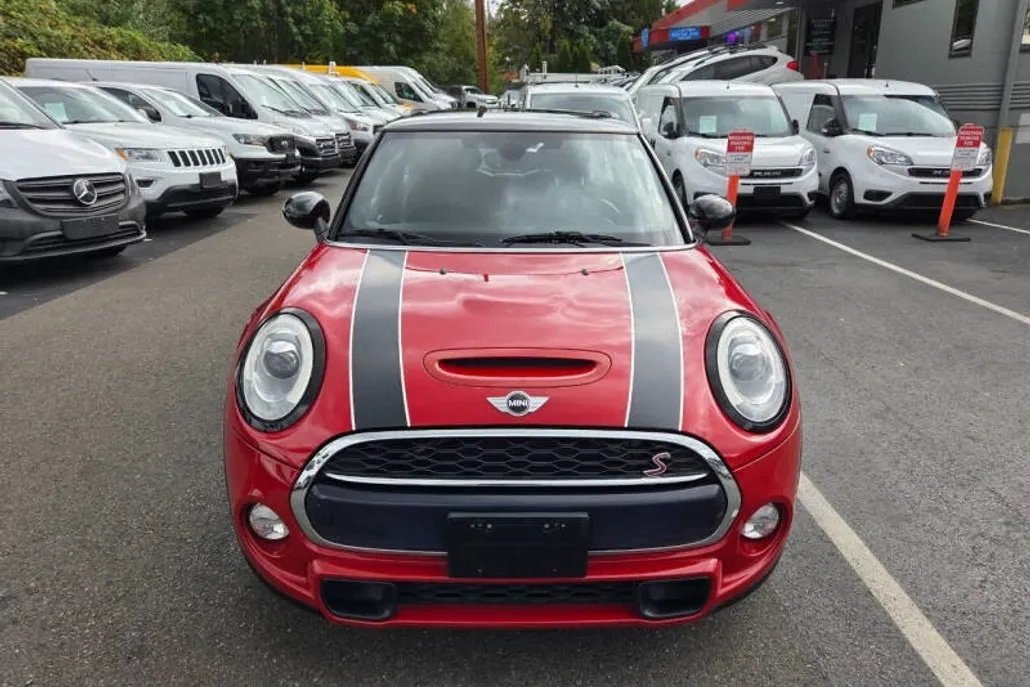 2017 Mini Cooper 2 Door Hardtop S photo 1