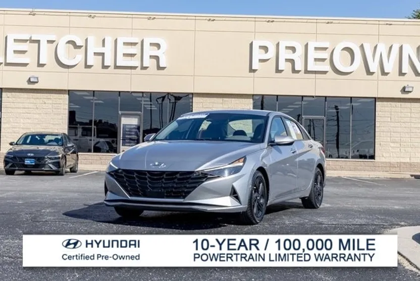 2021 Hyundai Elantra SEL Convenience photo 1