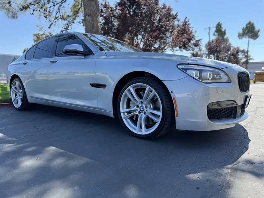 2015 Bmw 750i / ALPINA B7 photo 1