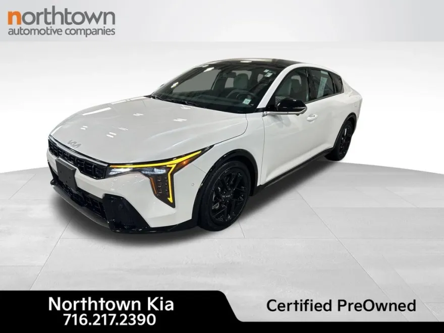 2025 Kia K4 GT-Line Turbo photo 1