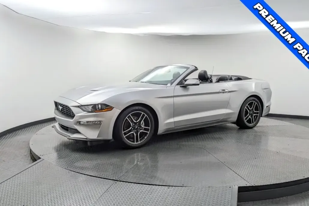 2018 Ford Mustang EcoBoost Premium photo 1