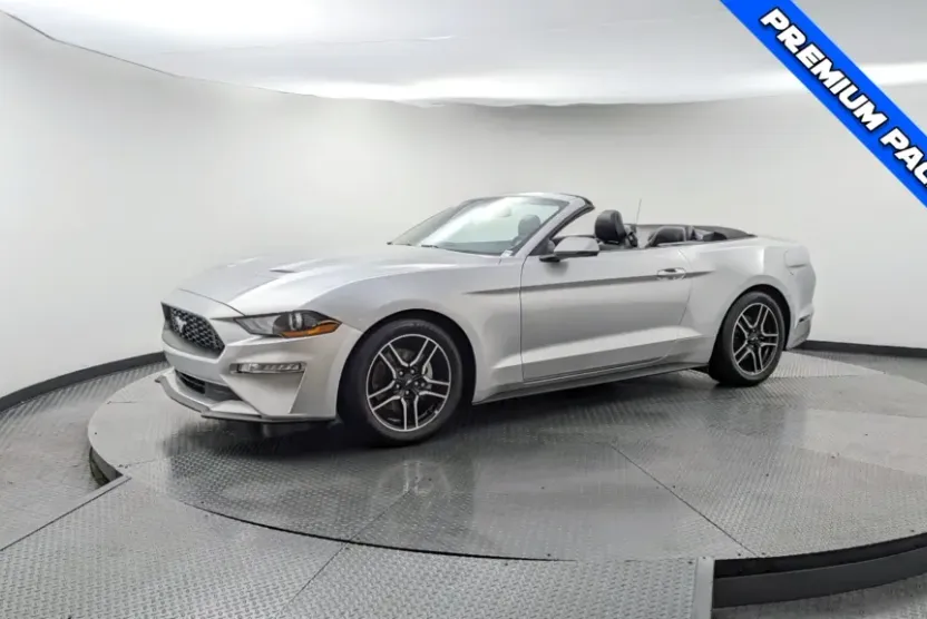 2018 Ford Mustang EcoBoost Premium photo 1