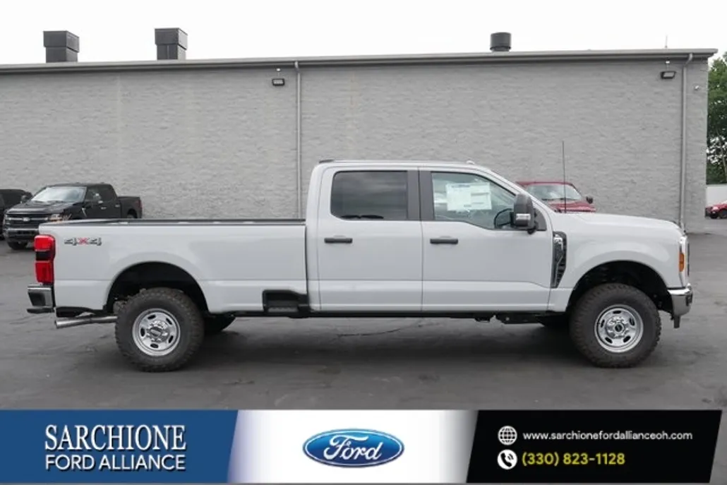 2025 Ford F-250 photo 1