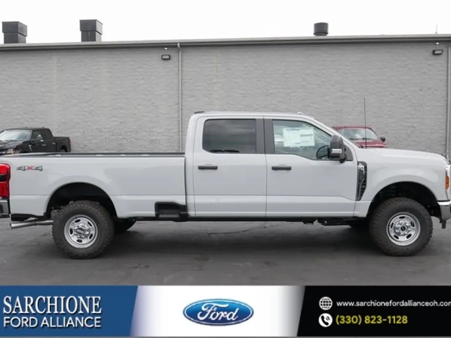 2025 Ford F-250 photo 1