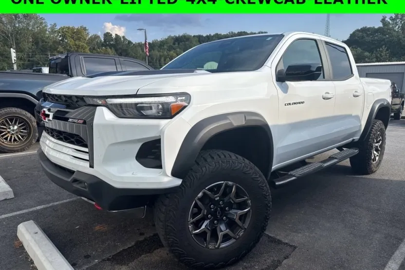 2025 Chevrolet Colorado ZR2 photo 1