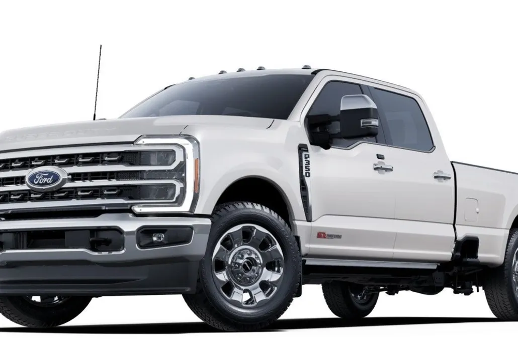 2025 Ford F-350 Lariat photo 1