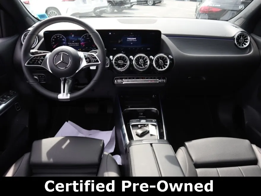 2025 Mercedes Benz GLA 250 4MATIC photo 1