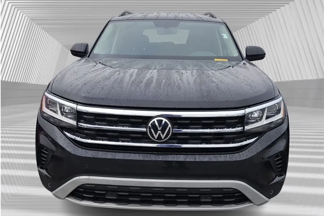 2022 Volkswagen Atlas SE Technology photo 1