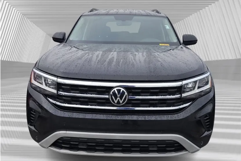 2022 Volkswagen Atlas SE Technology photo 1