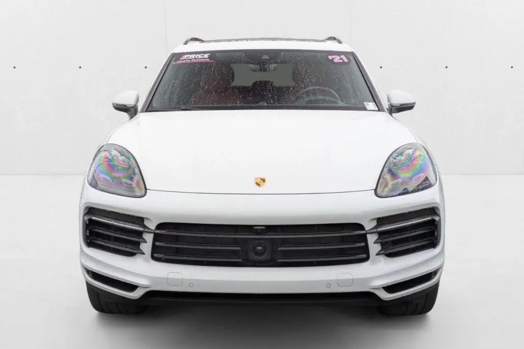 2021 Porsche Cayenne S photo 1