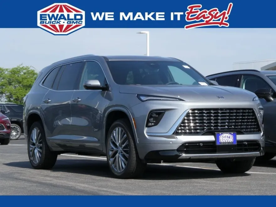 2025 Buick Enclave Avenir photo 1