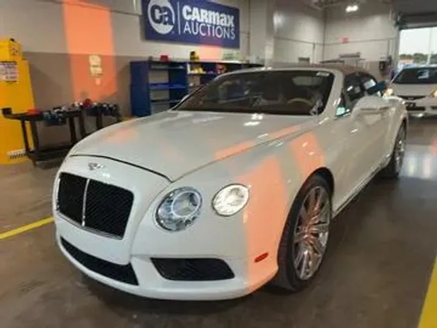 2013 Bentley Continental GTC photo 1