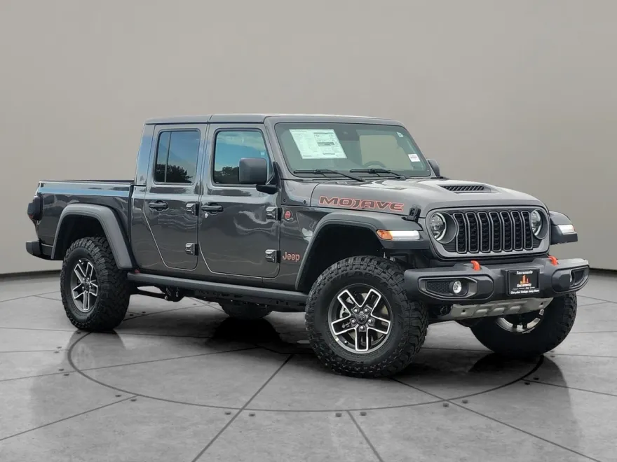 2025 Jeep Gladiator Mojave photo 1