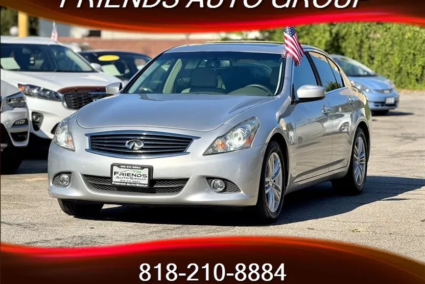 2012 Infiniti G37 Journey photo 1