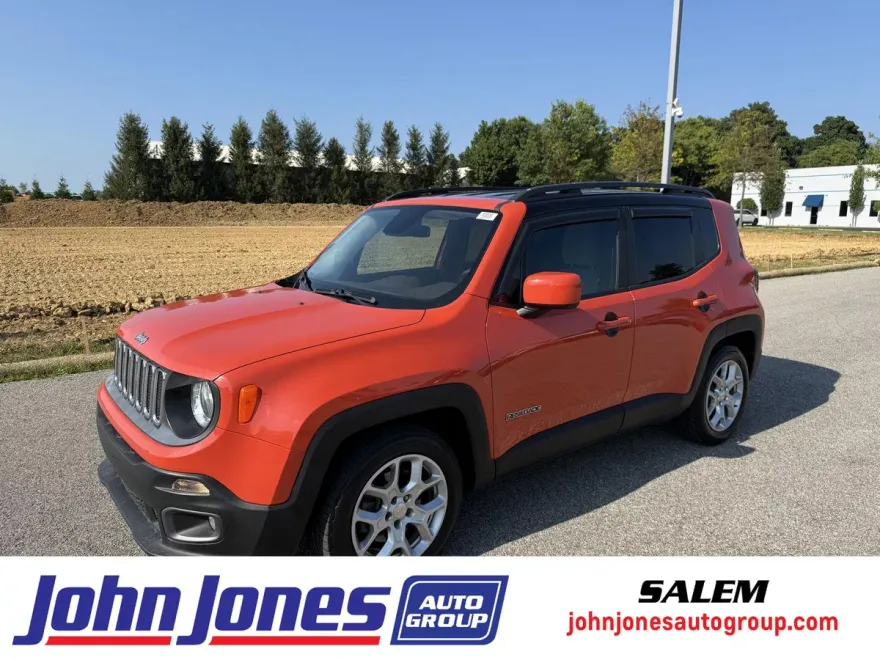 2015 Jeep Renegade Latitude photo 1