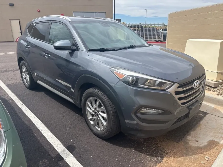 2018 Hyundai Tucson SEL photo 1