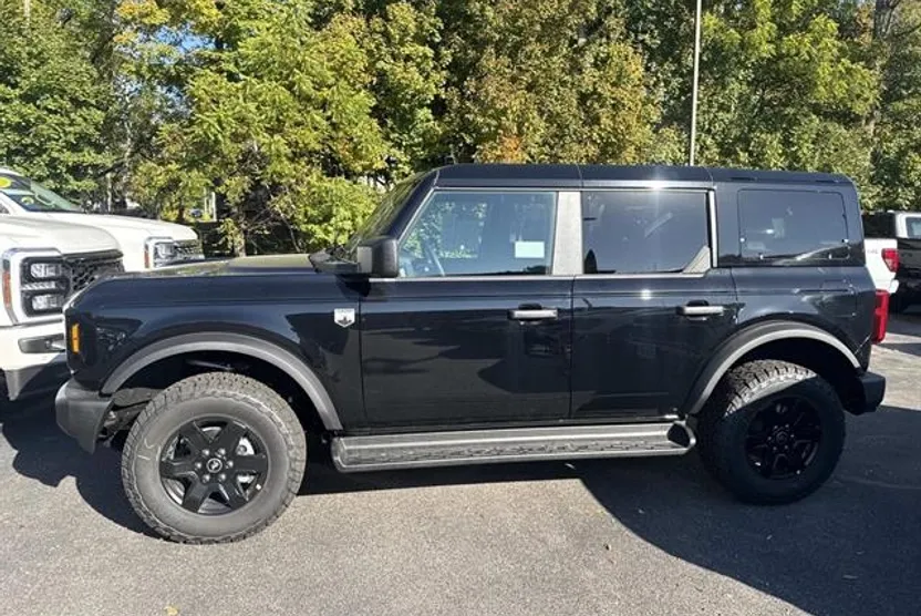 2025 Ford Bronco Big Bend photo 1