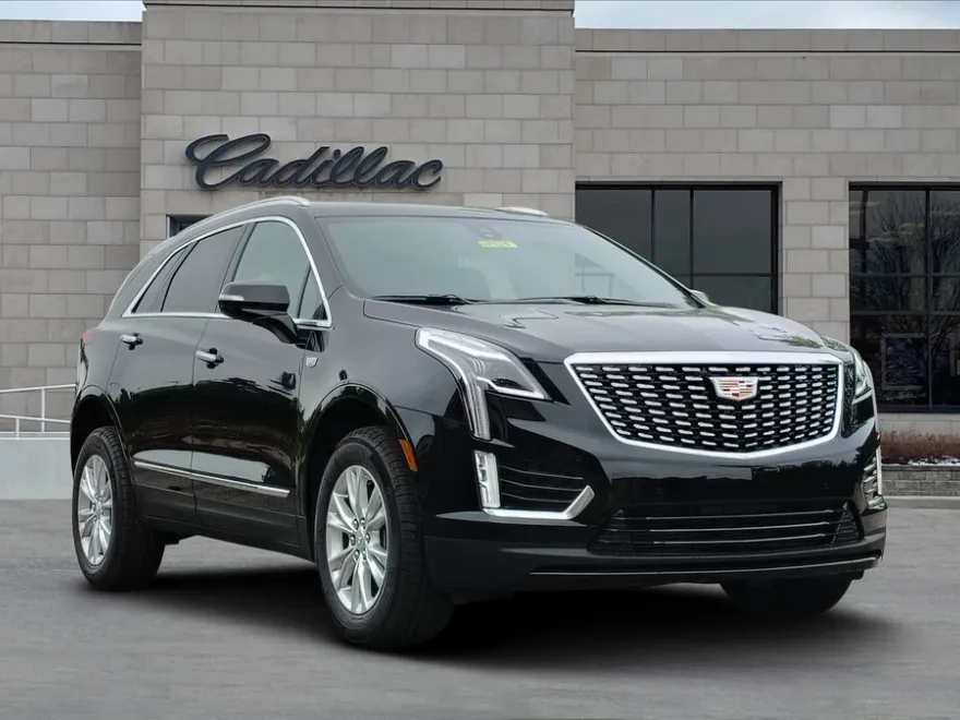 2025 Cadillac XT5 Luxury photo 1