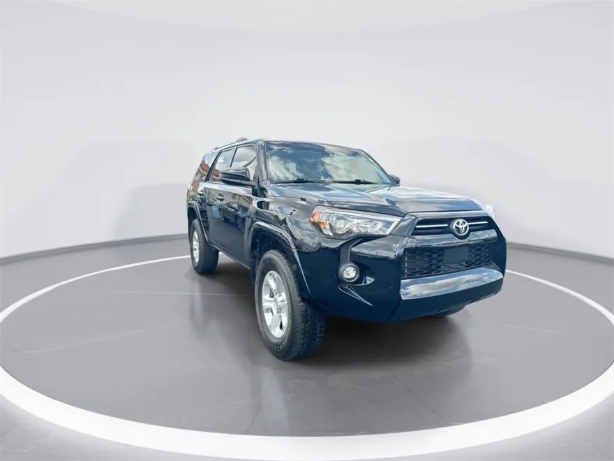 2023 Toyota 4Runner SR5 4WD photo 1