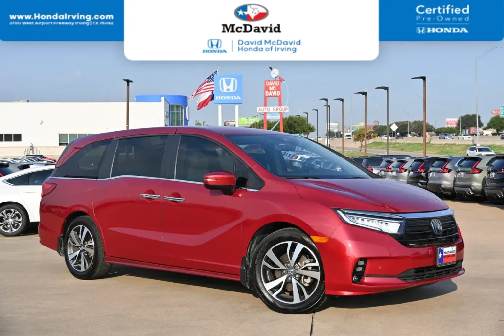 2022 Honda Odyssey Touring photo 1