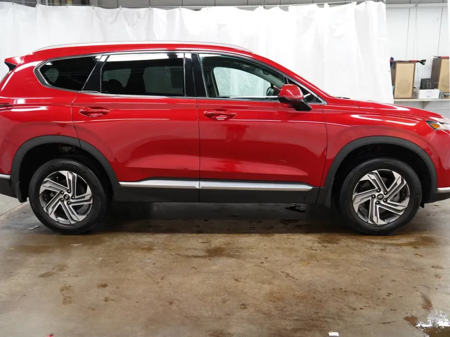 2021 Hyundai Santa Fe SEL photo 1