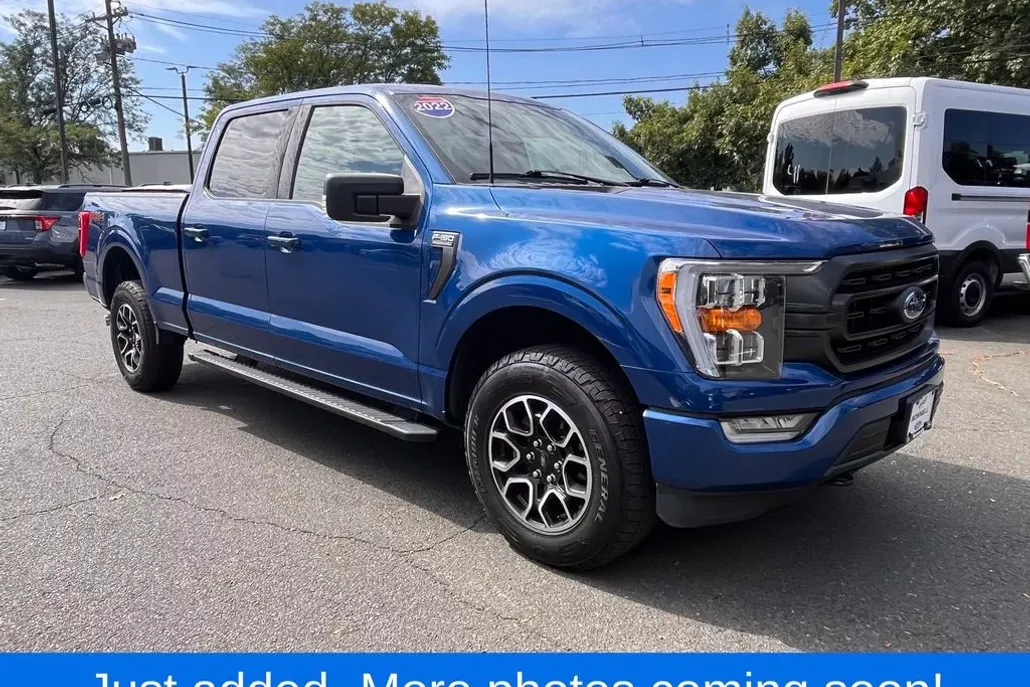 2022 Ford F-150 XLT photo 1