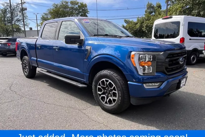 2022 Ford F-150 XLT photo 1