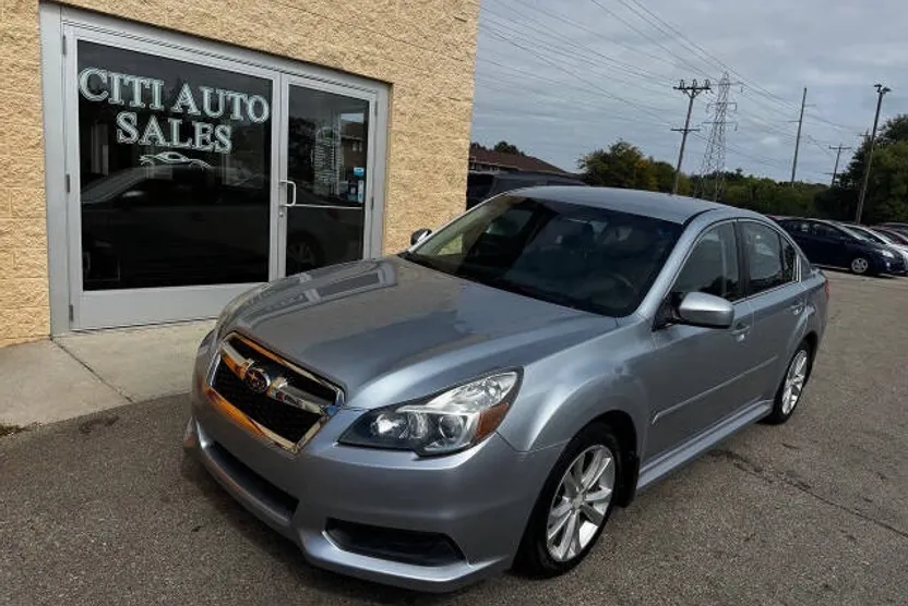 2014 Subaru Legacy 2.5i Premium photo 1