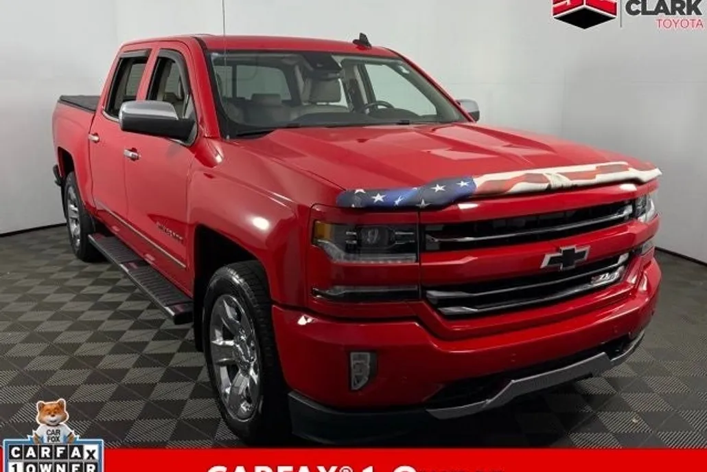 2017 Chevrolet Silverado LTZ photo 1