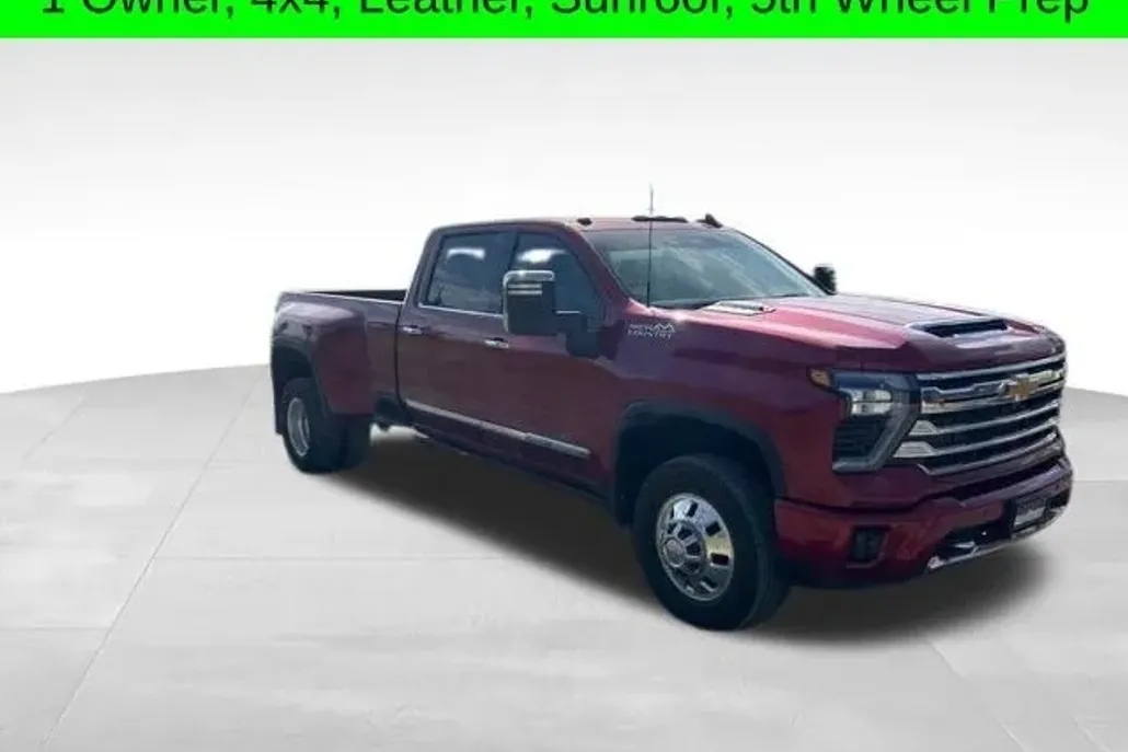 2024 Chevrolet Silverado 3500HD High Country photo 1