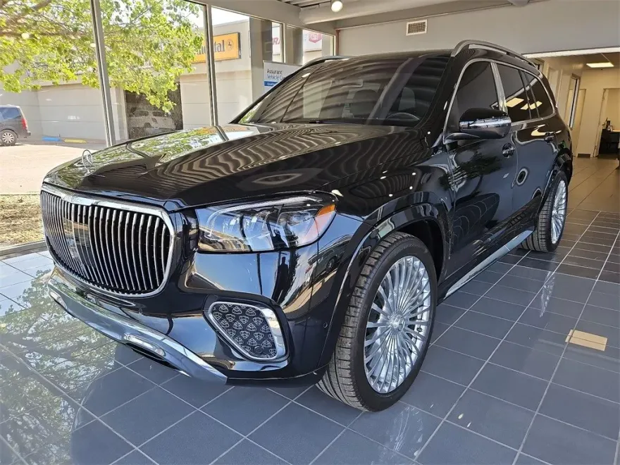 2024 Mercedes Benz GLS Maybach 600 4MATIC photo 1