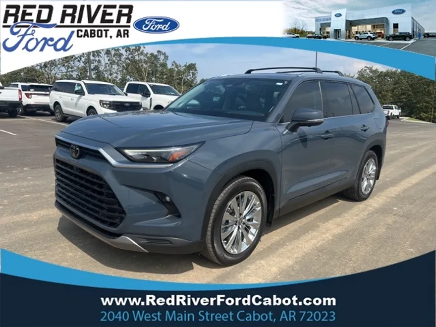 2024 Toyota Grand Highlander Platinum photo 1