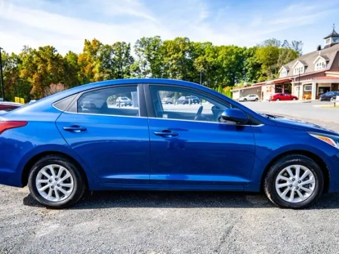 2019 Hyundai Accent SEL photo 4