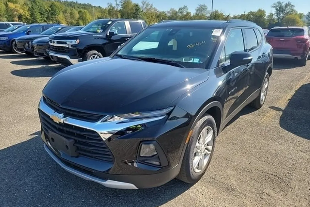 2022 Chevrolet Blazer 2LT photo 1